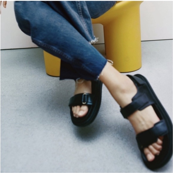 Zara Black Strap Sandals size 38 - Picture 7 of 8